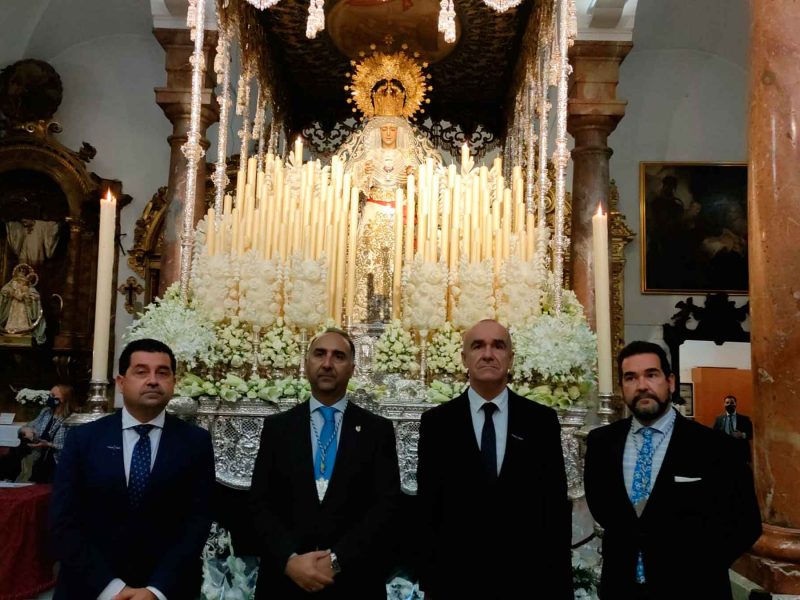 Palio de la Candelaria con la visita del Alcalde de Sevilla en su templo / SA