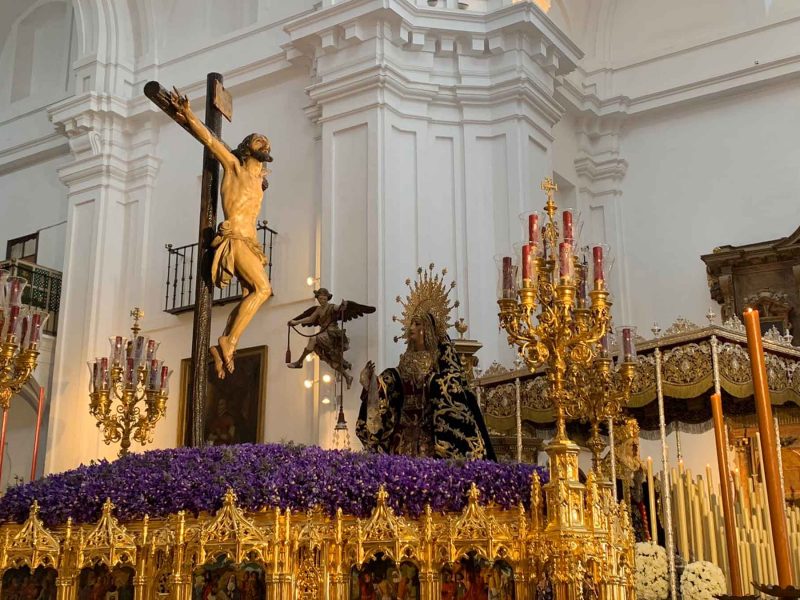 El Cristo de Santa Cruz en su templo