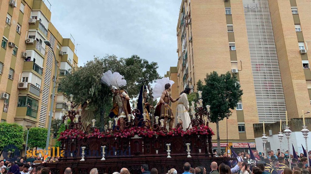 Horario recorrido Pino Montano