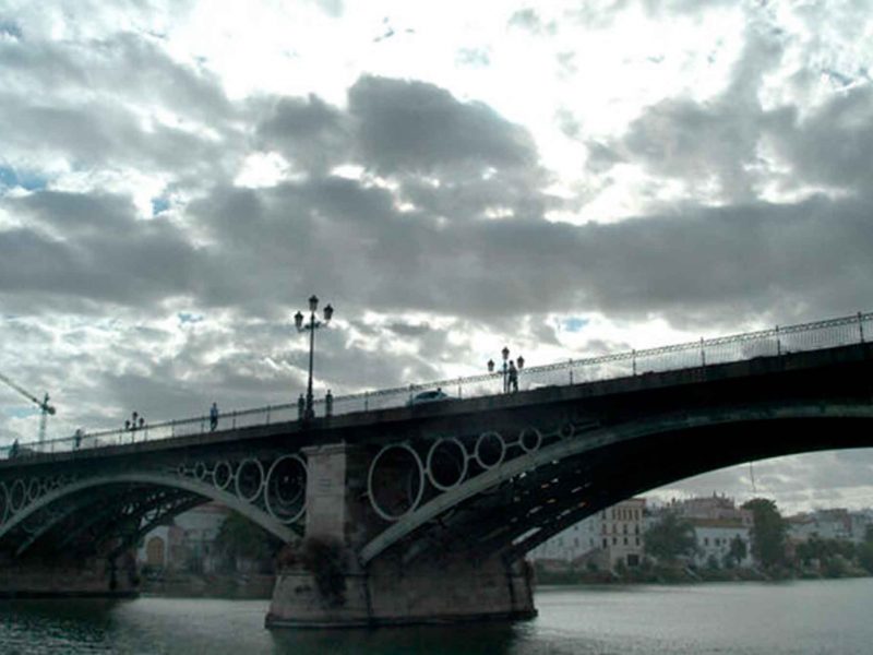 Tiempo nuboso para Lunes y Martes Santo