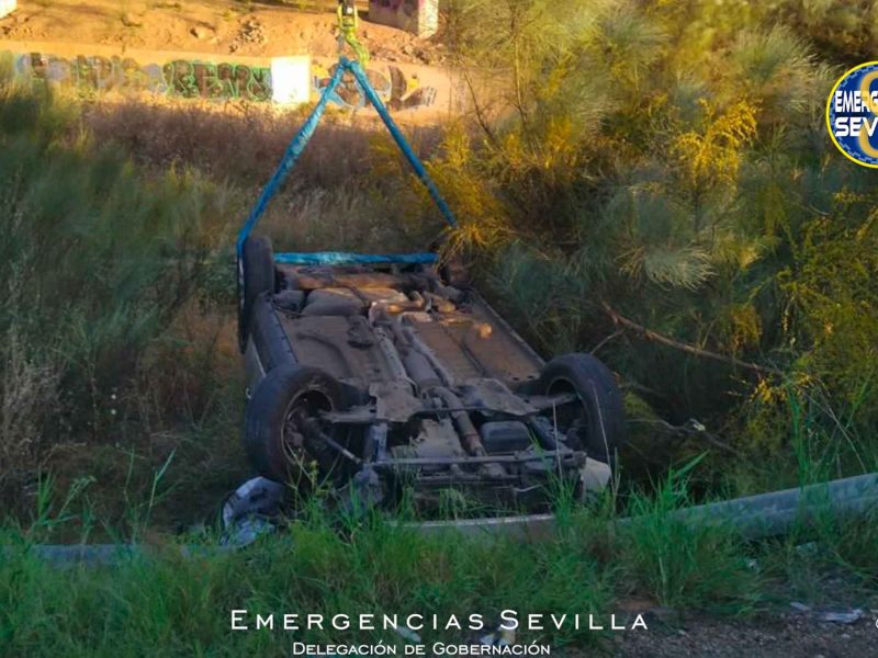 accidente vehículo en la SE-020