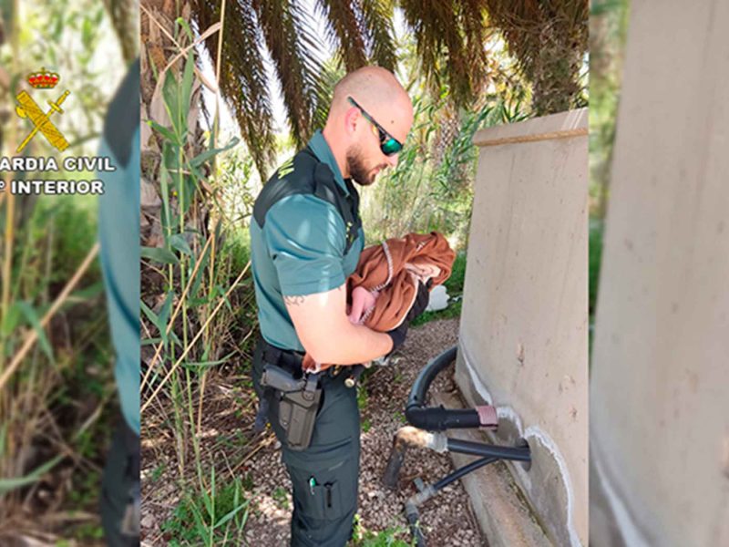 niño abandonado en Alicante