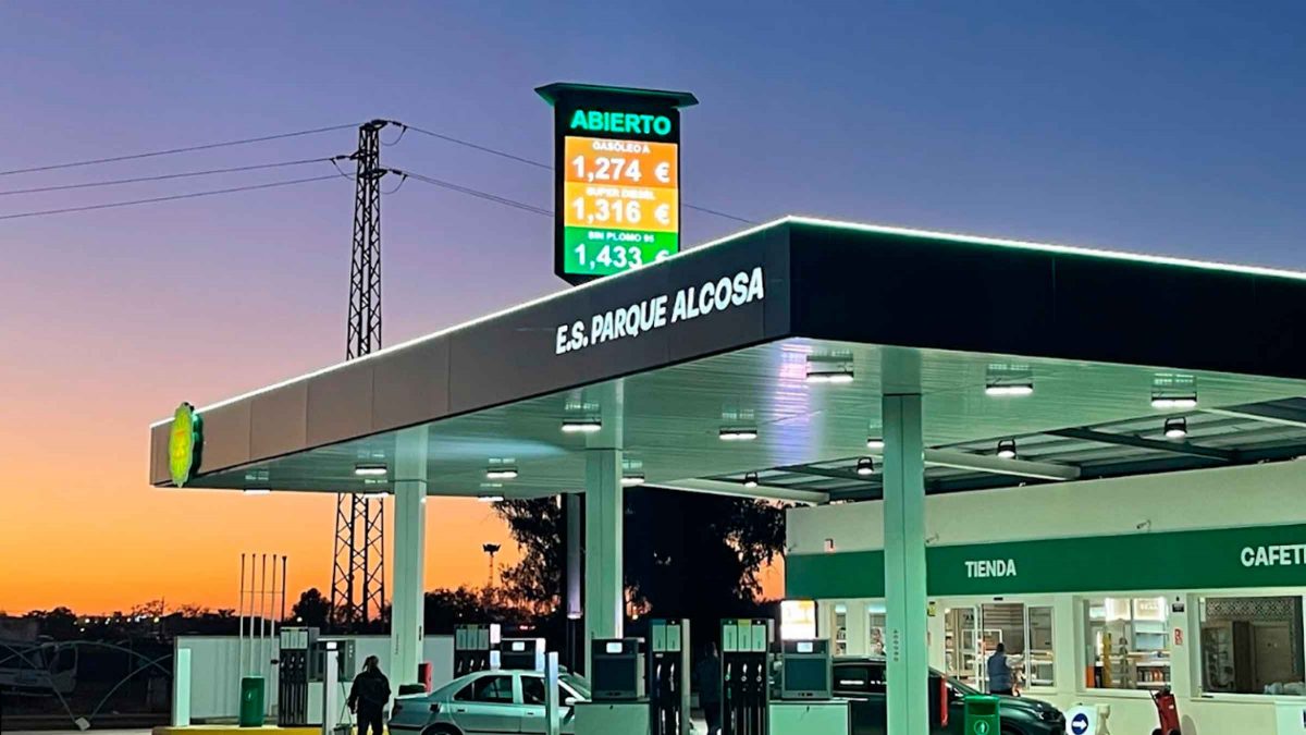 Imagen de una gasolinera