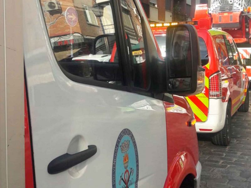 Bomberos durante un servicio / AD