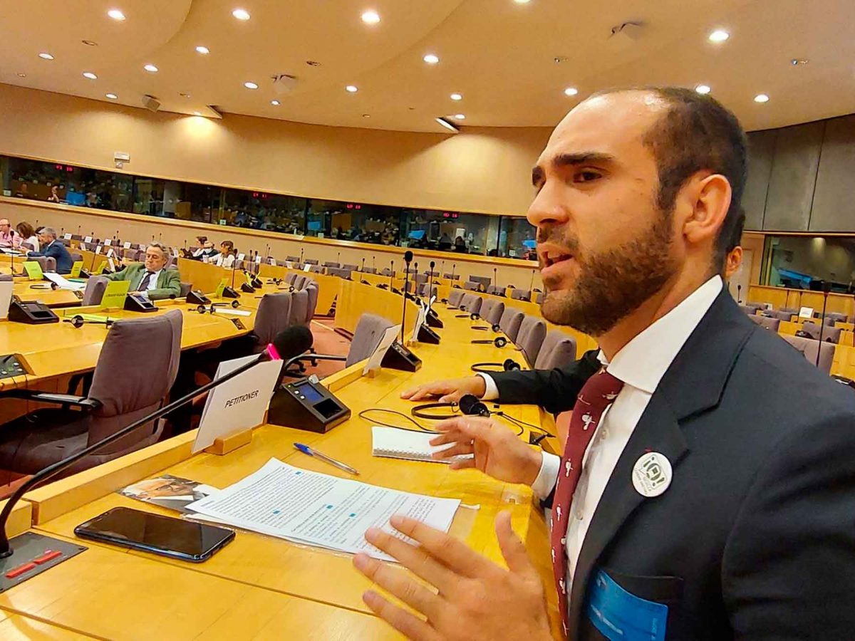 Exposición en el Parlamento Europeo de la necesidad del Metro de Sevilla / SA