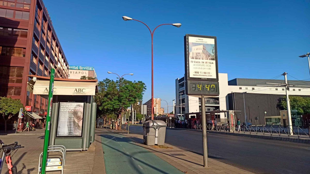 Ola de calor en Sevilla / SA