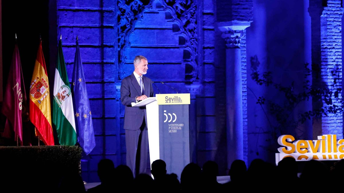 imagen de Felipe IV durante el acto en los Reales Alcázares durante su discurso de condolencias por la muerte de Isabel II / SA