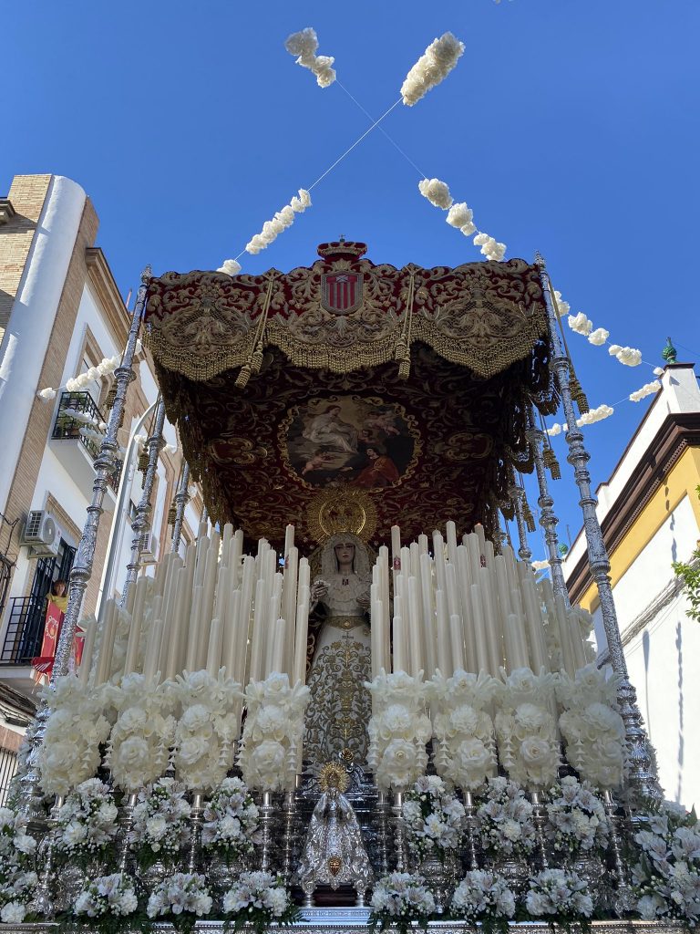 La Virgen de las Mercedes de la Hermandad de Santa Genoveva