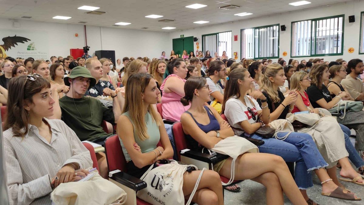 Imagen de estudiantes de la US / SA