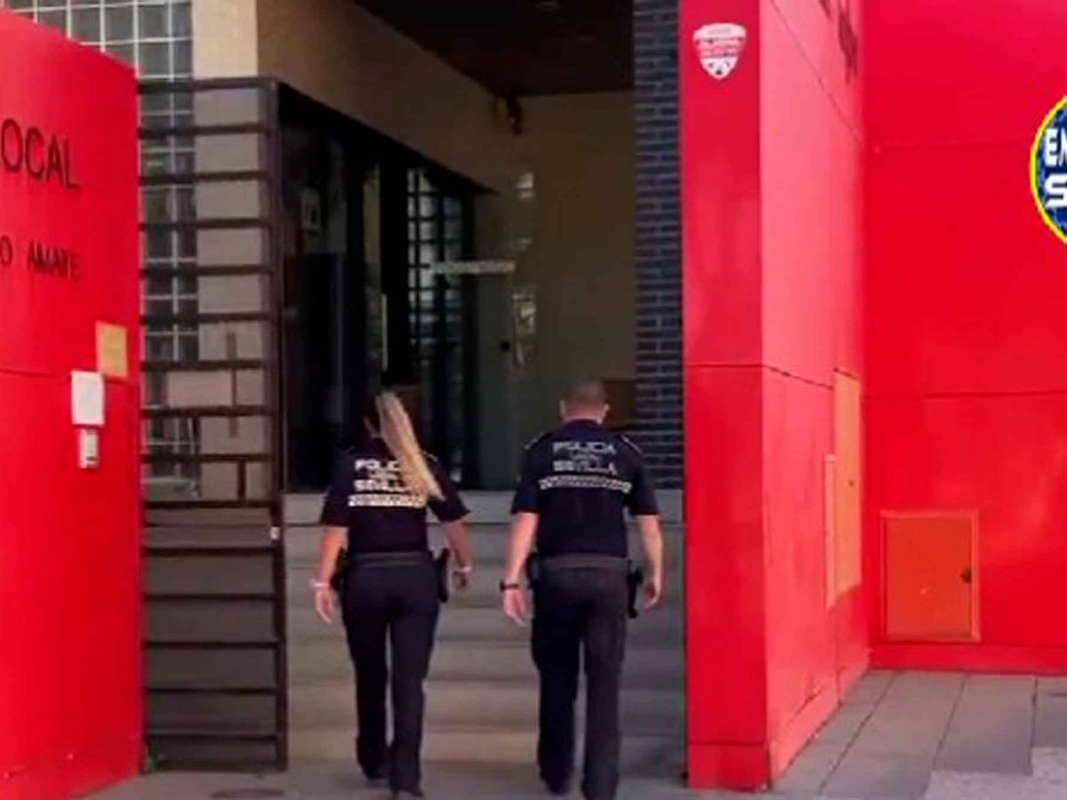Imagen de la Policía Local del barrio de Amate / SA