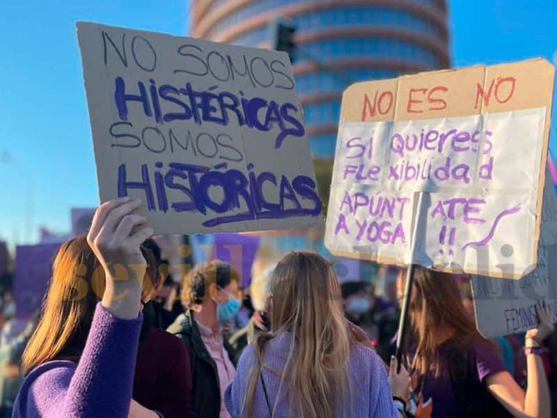 Imagen de la manifestación del 8 de marzo en Sevilla en 2022 / Clara Fajardo