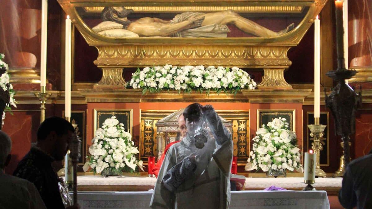 Imagen del Santo Entierro en Sevilla / SA