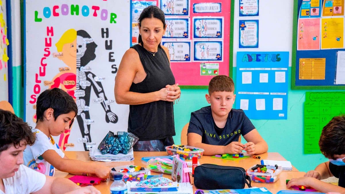 Las escuelas sevillanas ya preparan su calendario para el curso venidero