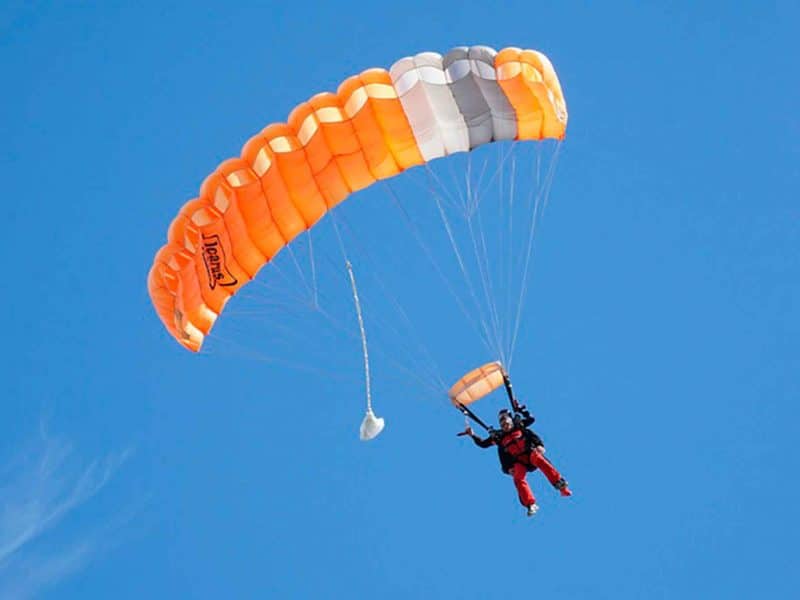 Paracaidista / SA
