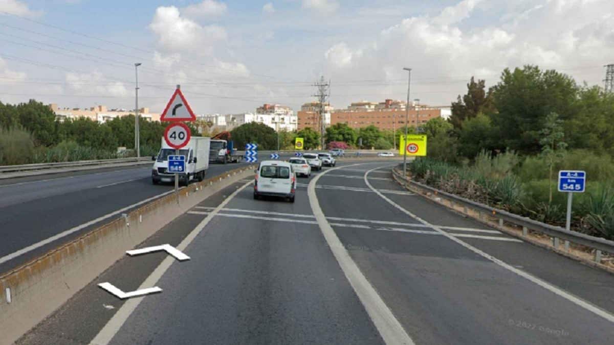 La A-4 en Sevilla / SA