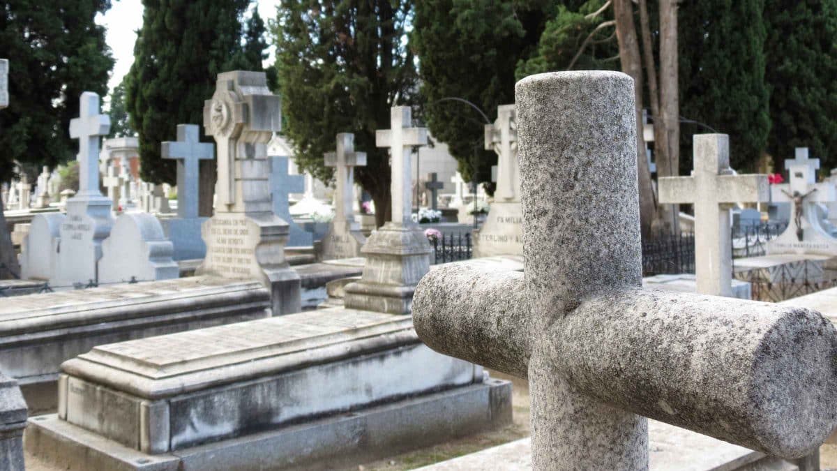 Imagen recurso de un cementerio