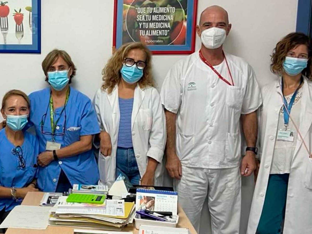 Imagen del equipo endocrino del Virgen del Rocío / SA