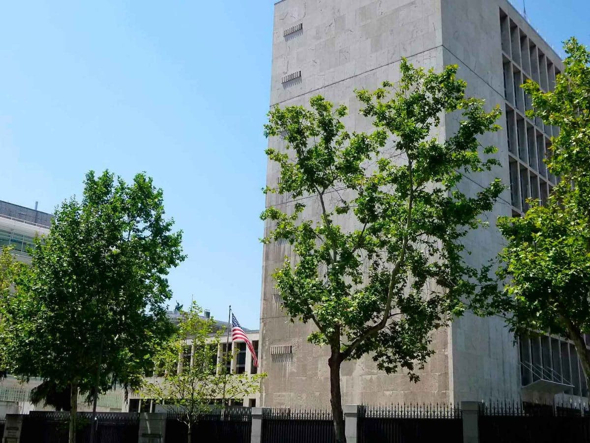 Embajada de Estados Unidos en Madrid / Wikipedia