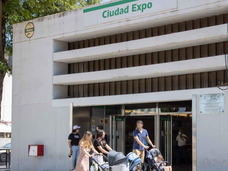 Metro de Ciudad Expo / AD