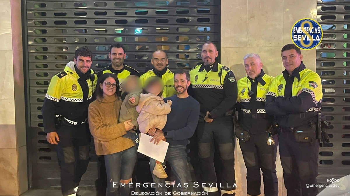 Imagen del bebé rescatado por la Policía en Sevilla / SA
