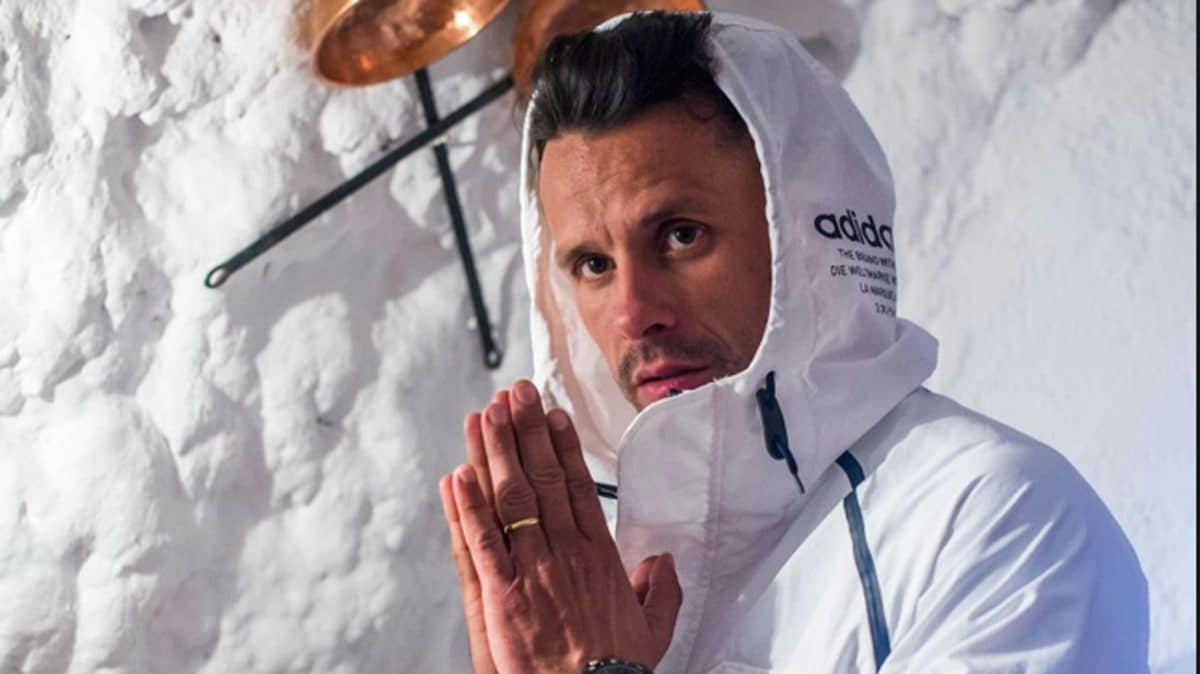 Haze recorrerá su vida personal y musical en este libro