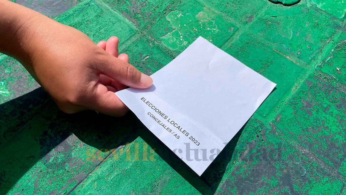 Imagen de una papeleta para las elecciones municipales de 2023/ Clara Fajardo