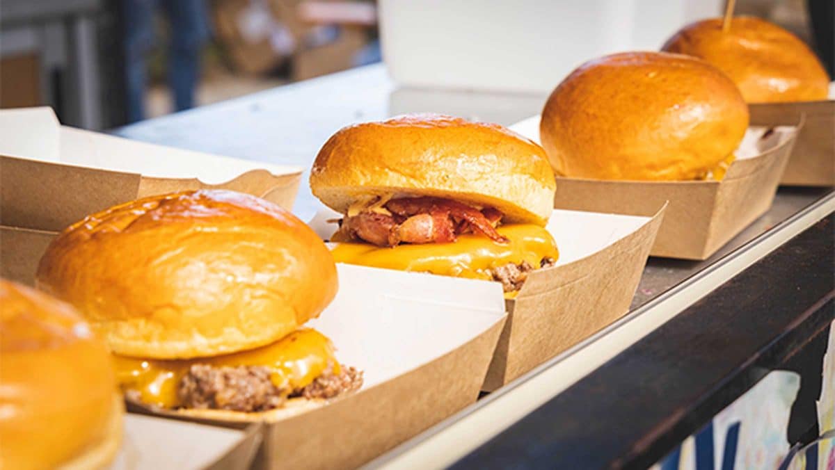 Hamburguesas gratis en Sevilla.