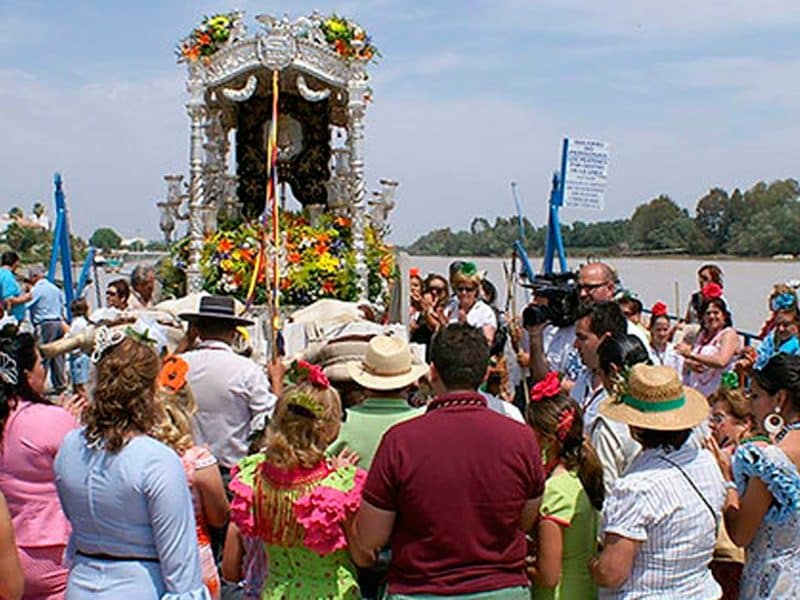 Hermandad del Rocío de Los Palacios y Villafranca.