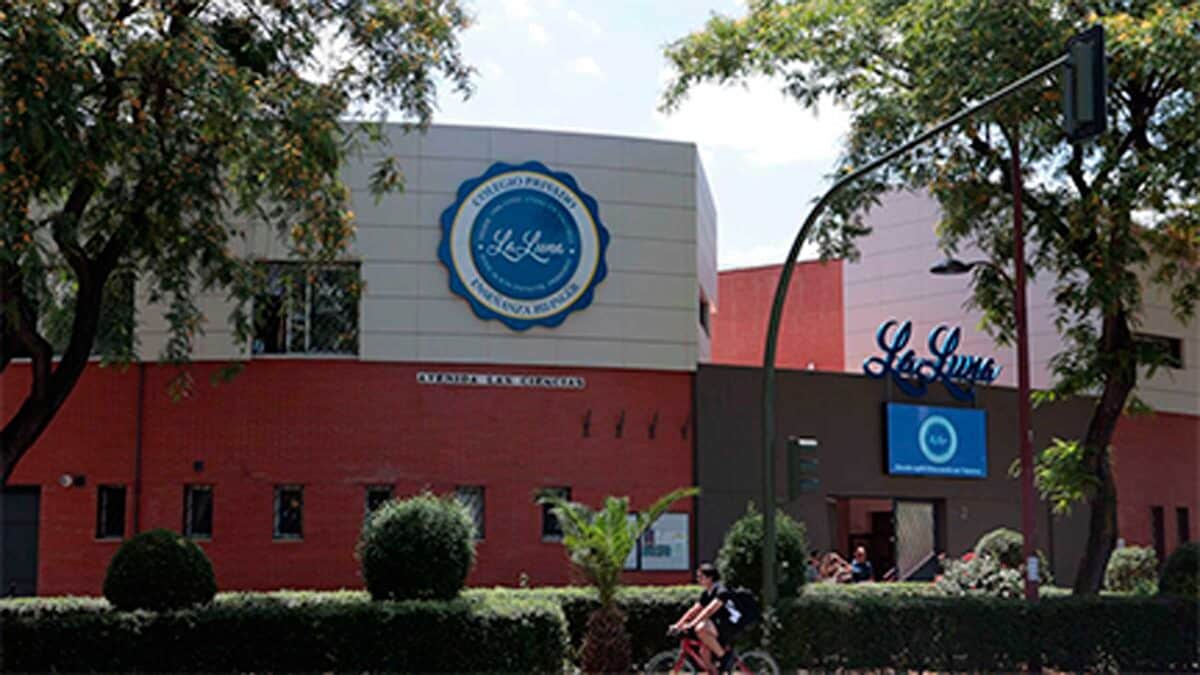 Cierra un colegio privado de Sevilla con las matrículas ya pagadas para el próximo curso.