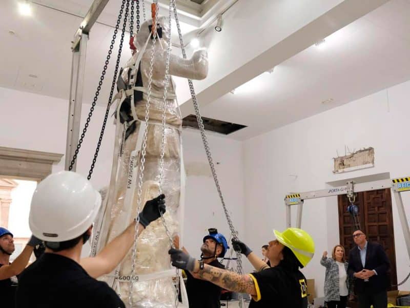 Imagen aportada por la Junta de Andalucía del proceso de traslado