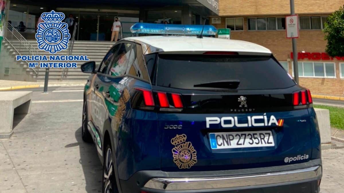 Coche de Policía Nacional