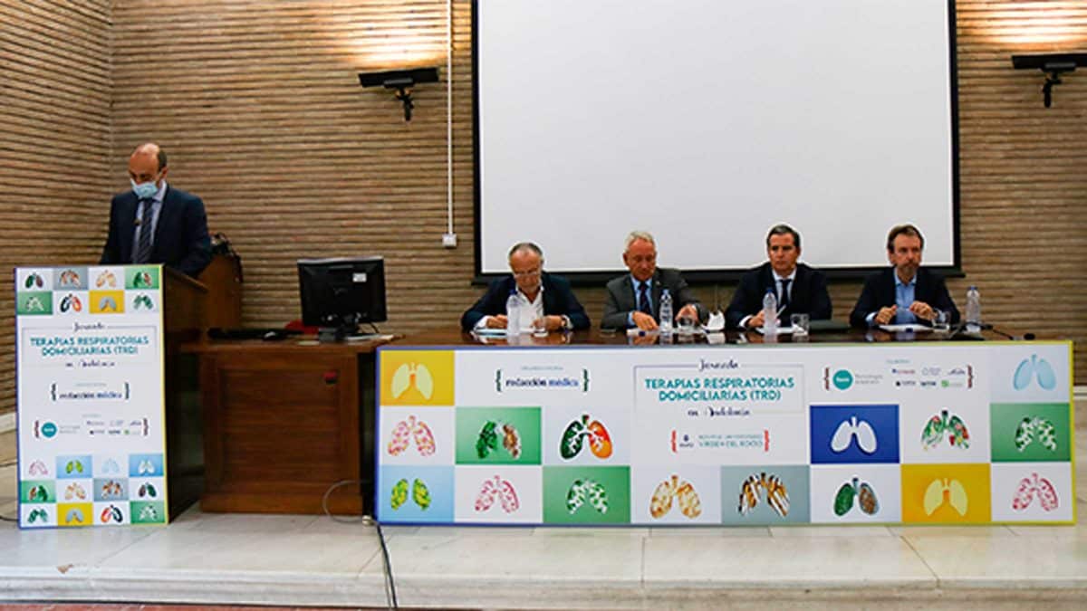 El Virgen del Rocío acoge las jornadas de Terapias Respiratorias Domiciliarias.