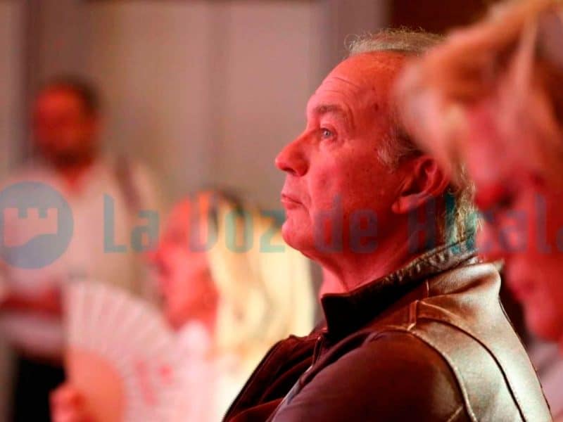 Bertín Osborne en un mitin del PSOE de Alcalá