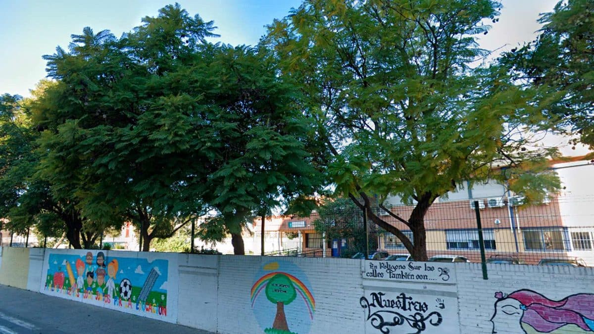 Colegio Andalucía de las Tres Mil Viviendas