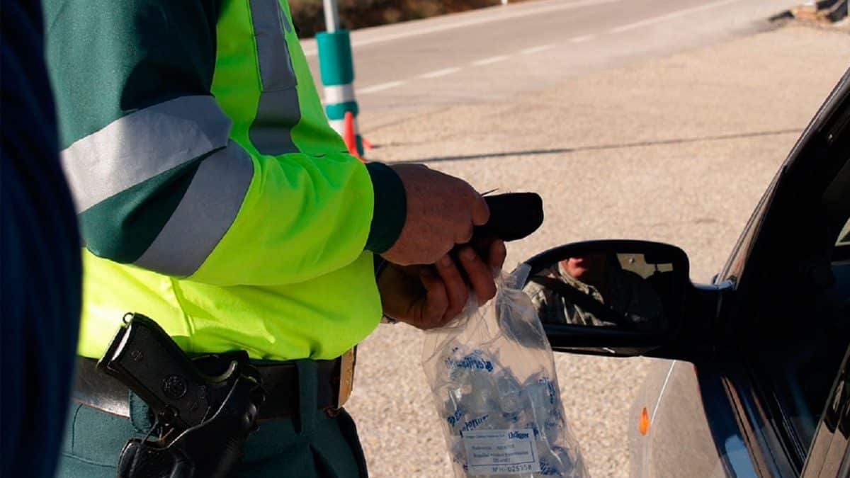 Control de alcoholemia a un conductor