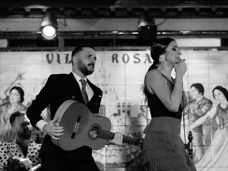 María Peláe. mariapelaeoficial en Facebook