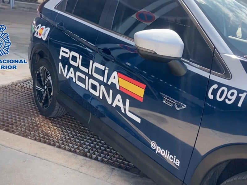 Vehículo de la Policía Nacional