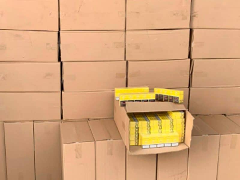 Imagen de la Guardia Civil que muestra el gran cargamento de tabaco requisado