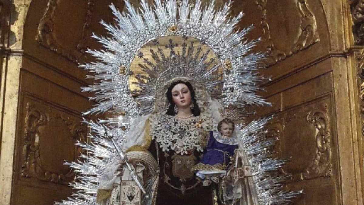 Virgen del Carmen de la Hermandad del Carmen y Rosario de Santa Catalina