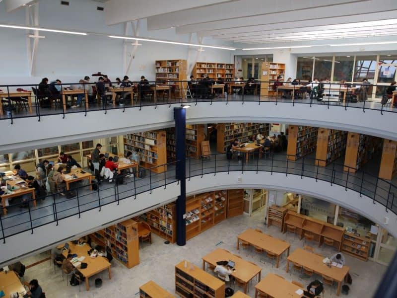 Biblioteca de la Facultad de Ingeniería de la US