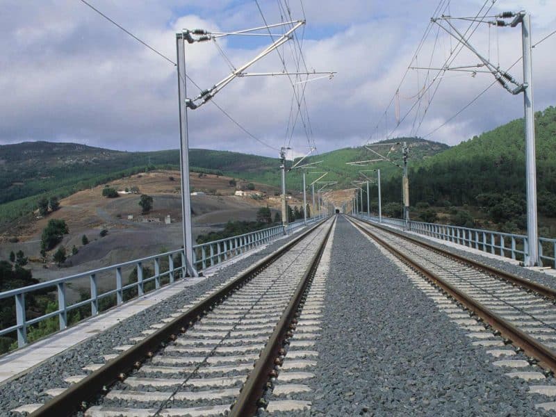 Esta línea se verá afectada por un proceso de mantenimiento y renovación