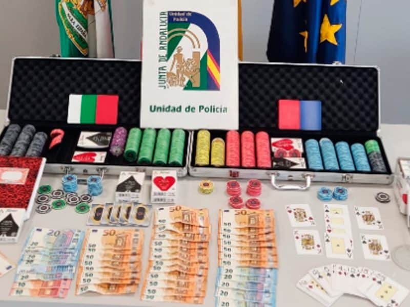 Los materiales incautados por la Policía Nacional a los responsables