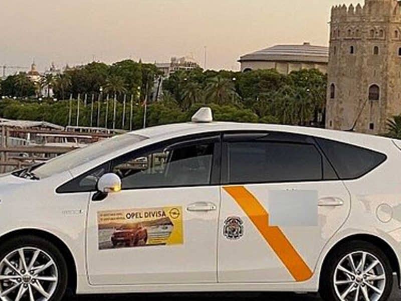 Imagen de recurso de un taxi de Sevilla