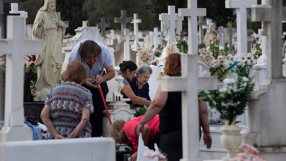 Imagen de archivo del cementerio de Sevilla