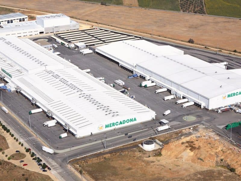 Complejo de Mercadona en Huévar del Aljarafe
