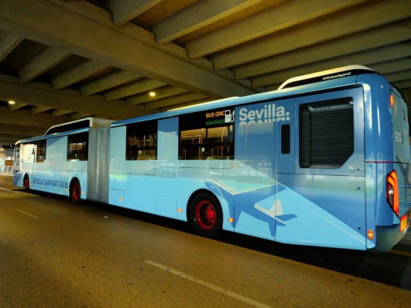 Nuevo autobús de la línea Especial Aeropuerto
