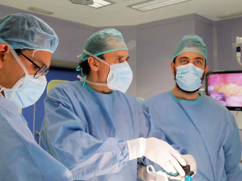 médicos cáncer colon