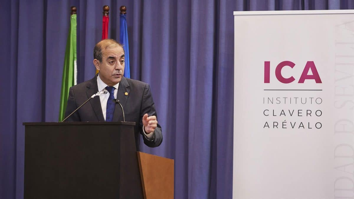 Miguel Ángel Castro, rector de la Universidad de Sevilla