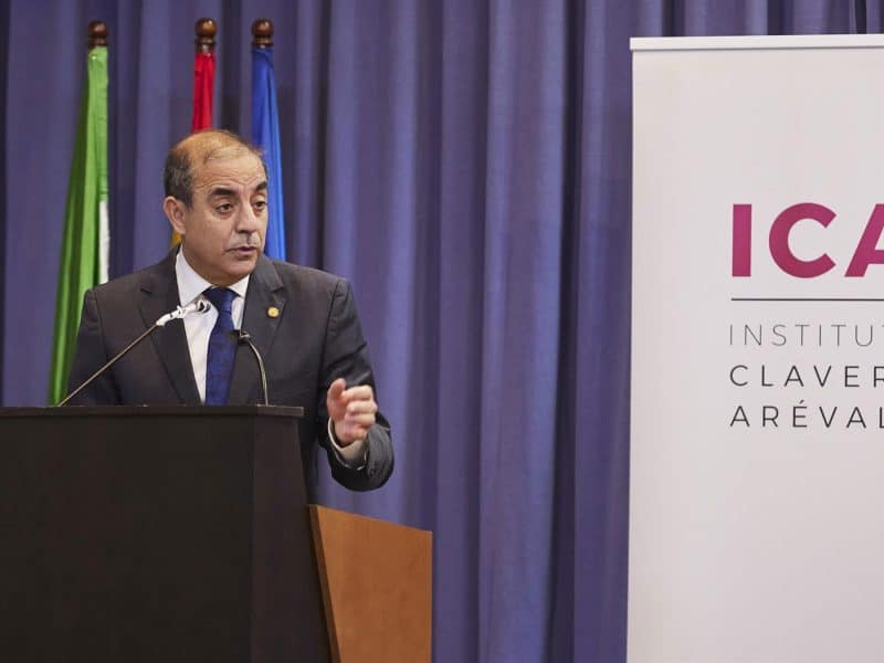 Miguel Ángel Castro, rector de la Universidad de Sevilla