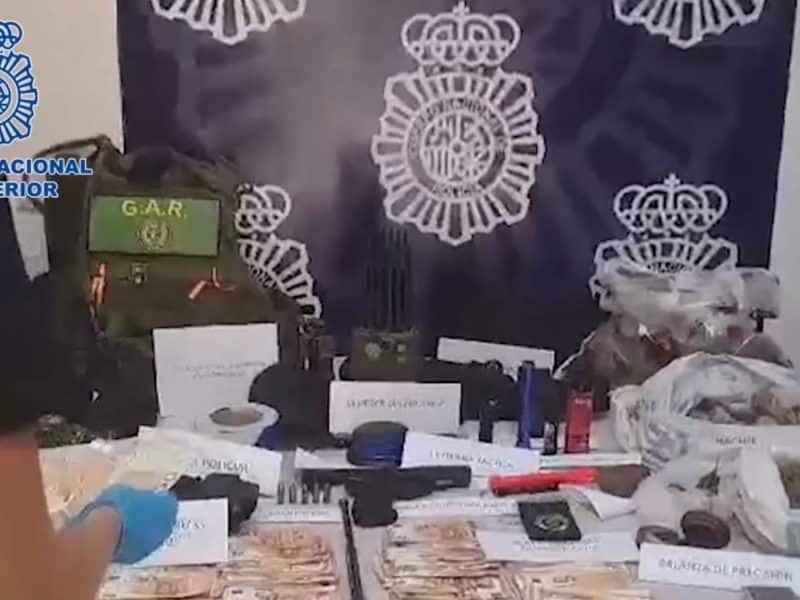 Objetos intervenidos en este operativo policial